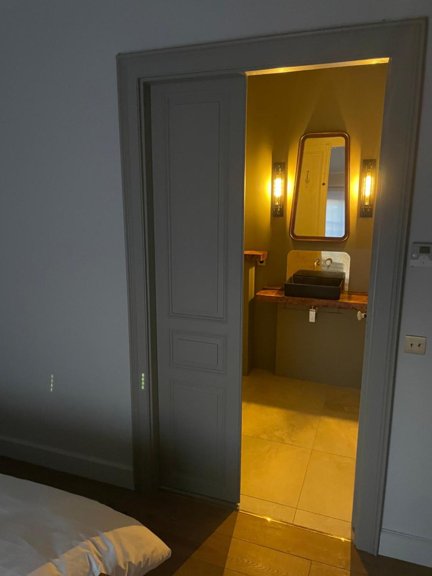 La Traversee Saint-Privat  Buitenkant foto